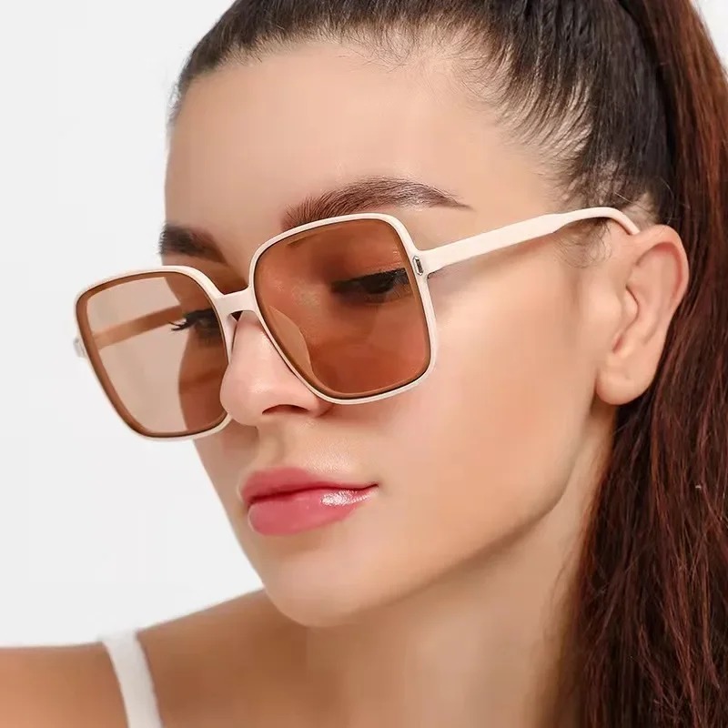 نظارات شمسية مربعة كبيرة الحجم - مراجعة Vintage Fashion Luxury وسعره
