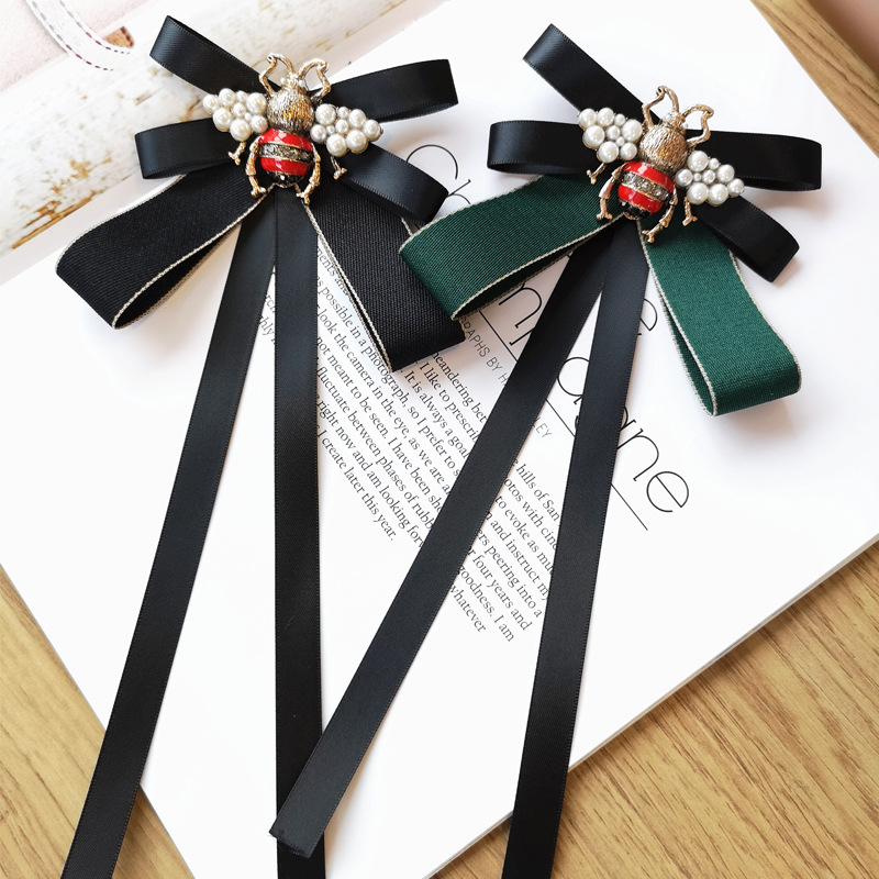 خمر البريطانية لؤلؤة النحل ربط - مراجعة Vintage Fashion Boutique وسعره